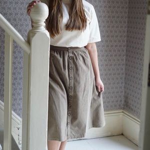 Little Cottonwood 100% cotton corduroy skirt